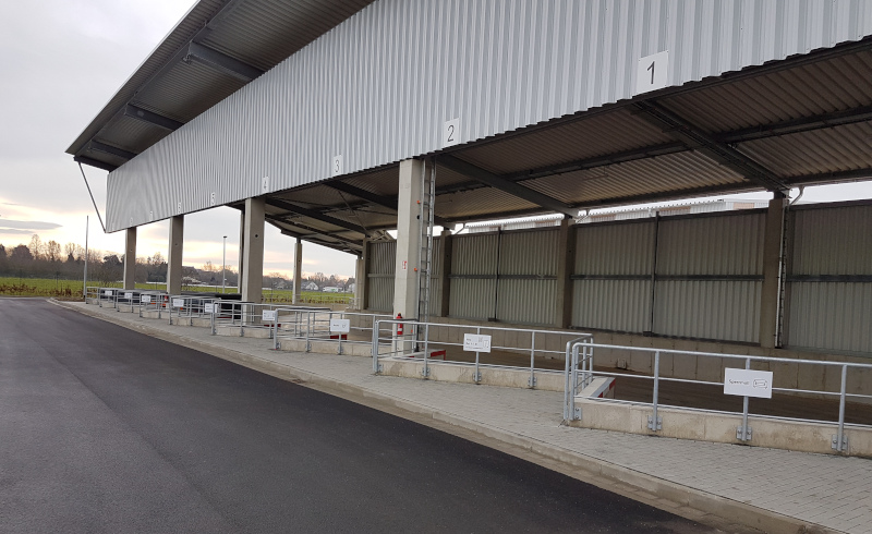 Abfallcontainer auf dem Wertstoffhof Nettetal